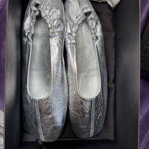 NWT Dries Van Noten metallic silver ballet flats